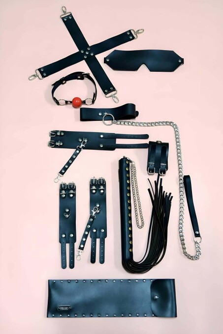 7-Piece Fancy Whip Handcuffs Set, Foot Clamps, Mask - 1