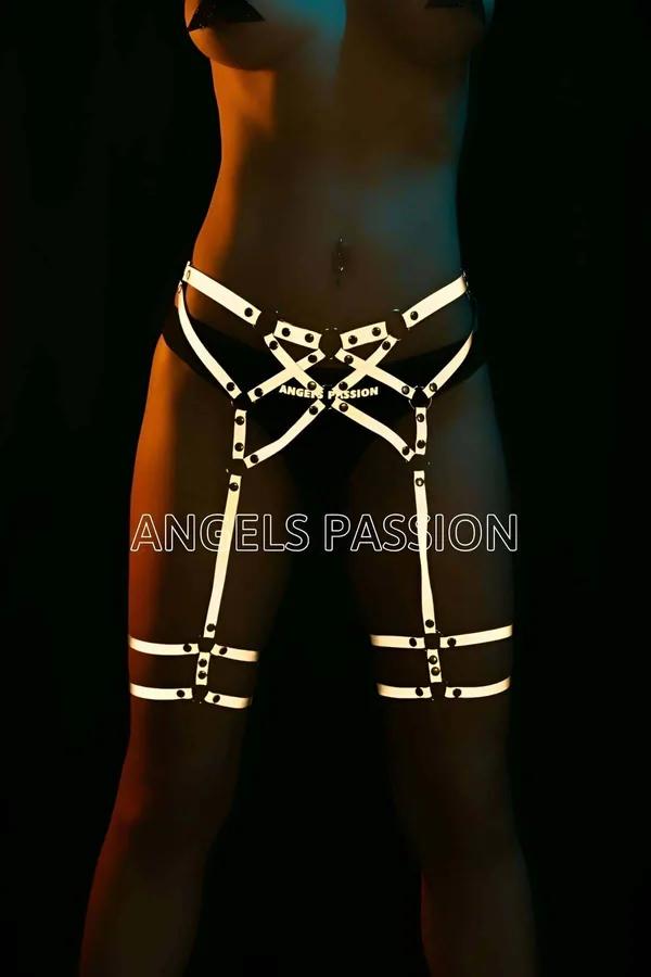 Reflective Strappy Garter Harness with Adjustable Thigh Bands