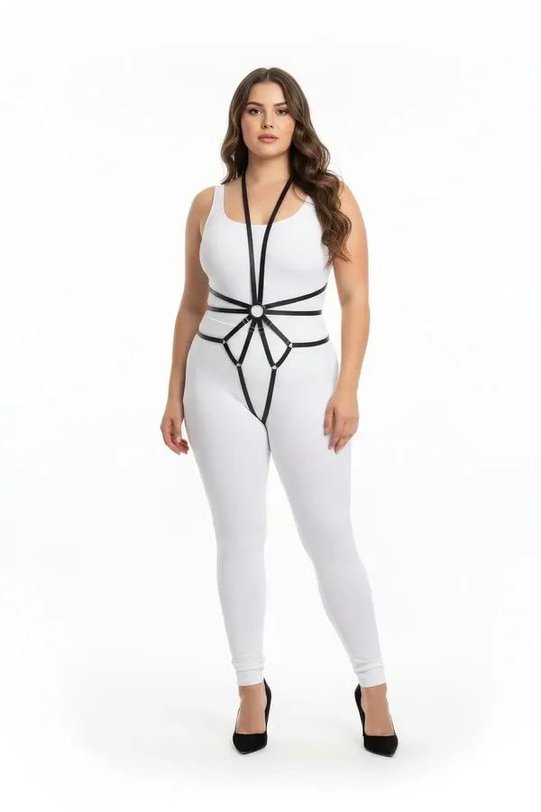 Full Body Harness with Central O-Ring Detail