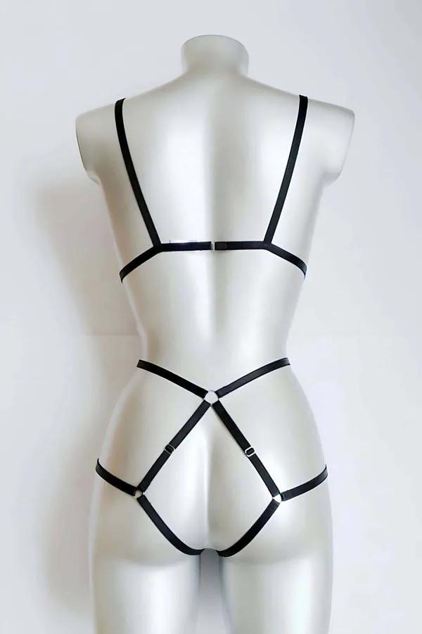 Full Body Harness with Central O-Ring Accents