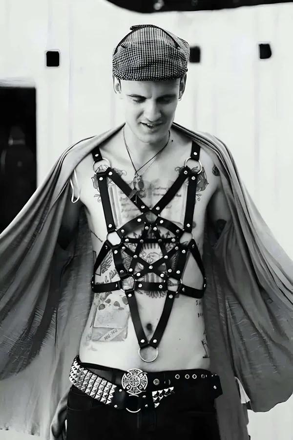 Star Cage Body Harness with O-Ring Accents