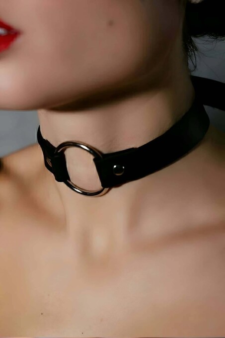 Adjustable Leather Choker with Single Ring - 2