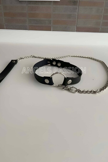 Leather Collar with Chain Detail - 4