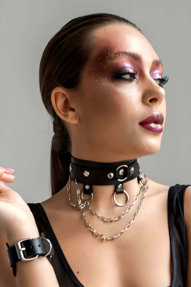 Leather Choker Collar with Chain and Ring Detail - 3