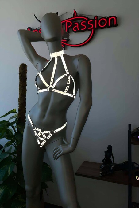 Reflective Bra Harness Set for Night and Clubwear - 4