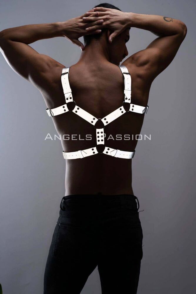 Reflective Men's Chest Harness for Dark Environments - 9