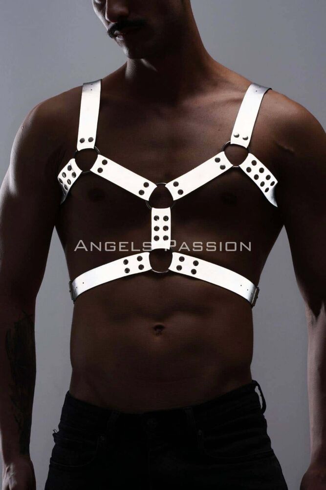 Reflective Men's Chest Harness for Dark Environments - 10