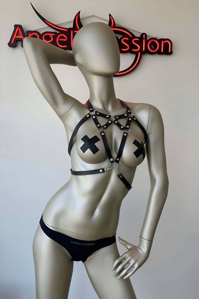 Sexy Fantasy Leather Chest Harness - 3