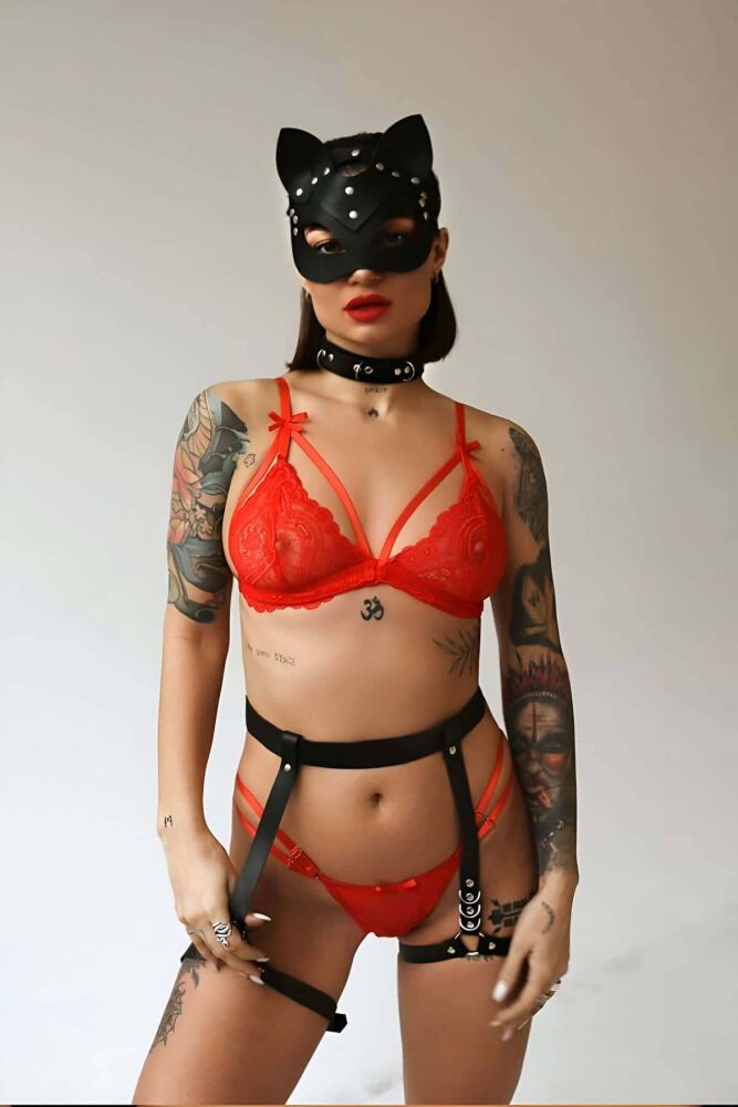 Sexy Leather Mask, Leash, and Garter Harness Set - 1