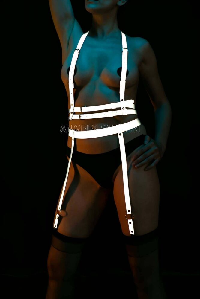 Sexy Reflective Garter Harness Set, Glow in the Dark - 1