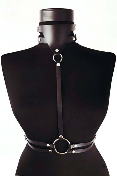 Custom Leather Harness Model - 1