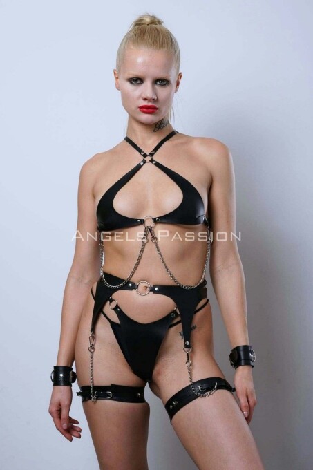 Stylish Leather Garter Set with Chain Details for Fancy Wear - 3