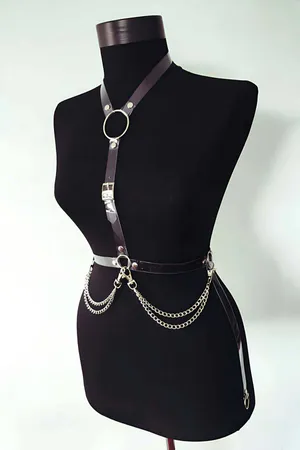 Sexy Body Harness with Chains and O-Ring for Women