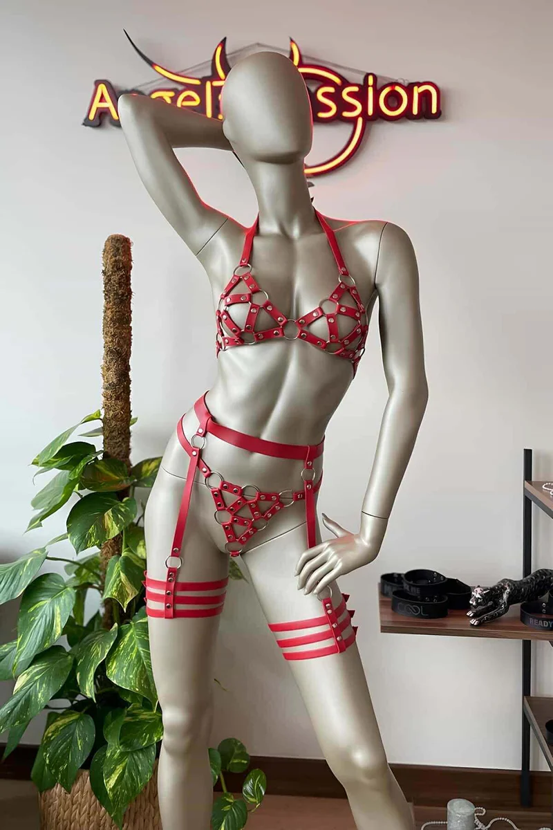 Red Harness Set for Women - Faux Leather O-Ring Lingerie Garter
