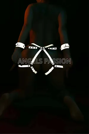 Reflective Harness for Women – Adjustable Body Thigh Garter Set