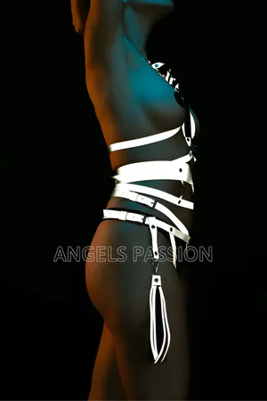 Reflective Harness Set for Women - Full Body Rave & Festival Wear