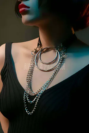 Harness Necklace, Stylish Rubber Choker Harness, Ring Detailed Collar - APFT592