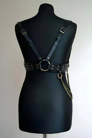Stylish Style Belt with Chain Detail, Shoulder and Back Belt - APFT908