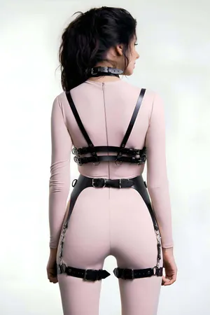 Ringed Open Chest Leather Garter Harness Set - APFT1231