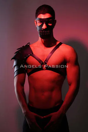 Mask Detailed Single Arm Barbarian Costume Suit, Men's Leather Cosplay Suit - APFTM197