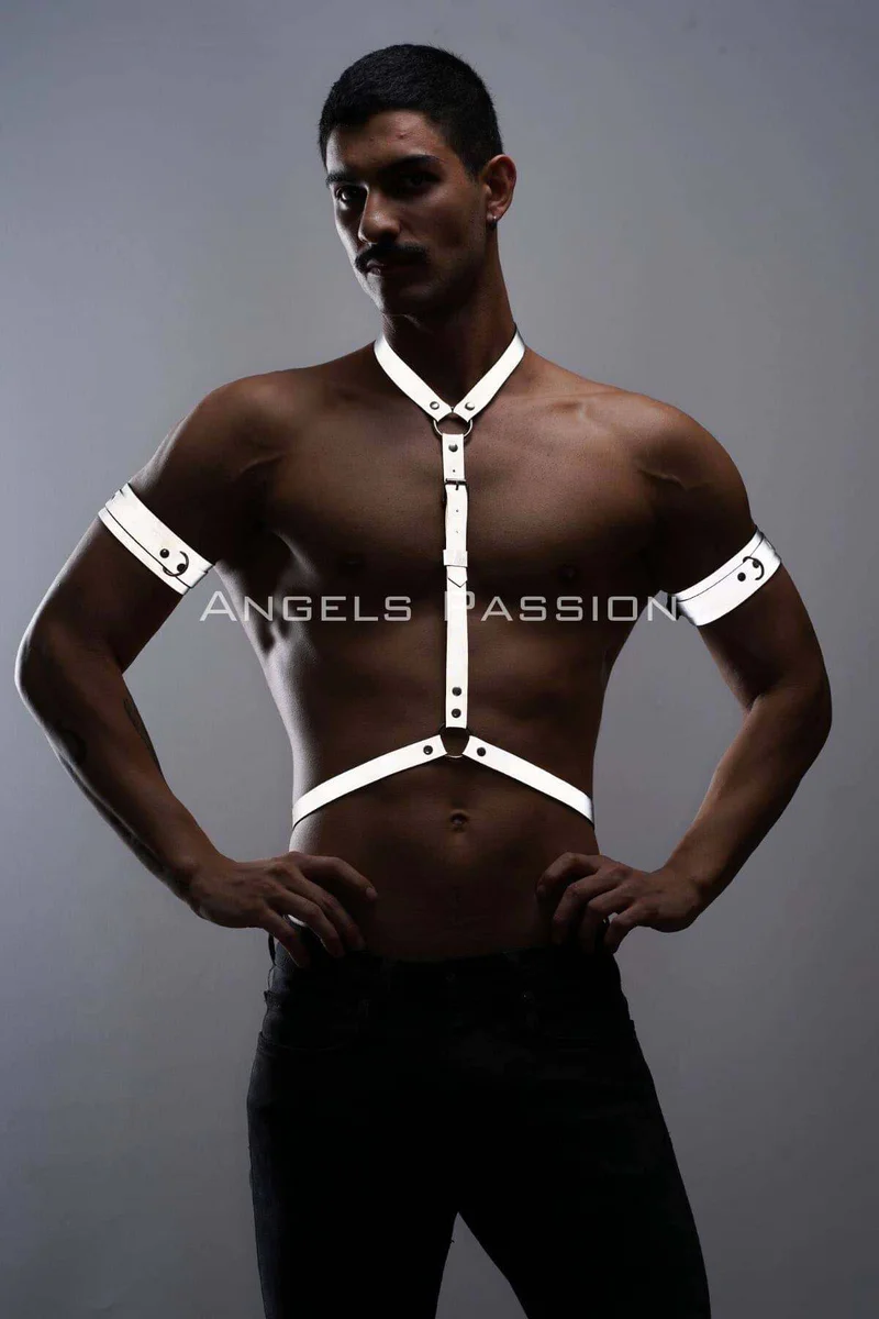 Reflective Chest Harness Close Up