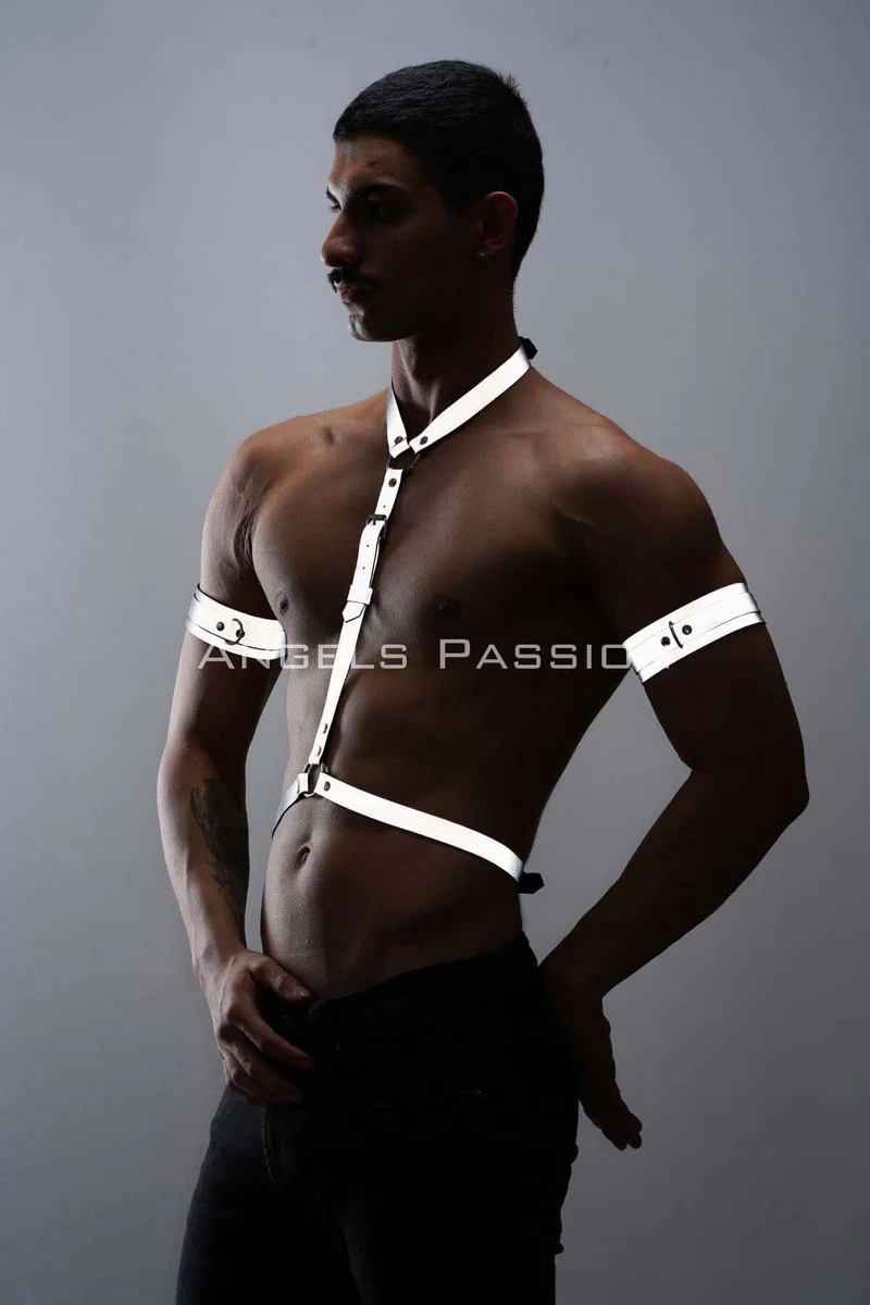 Reflective Harness Set Front View Adjustable Strap