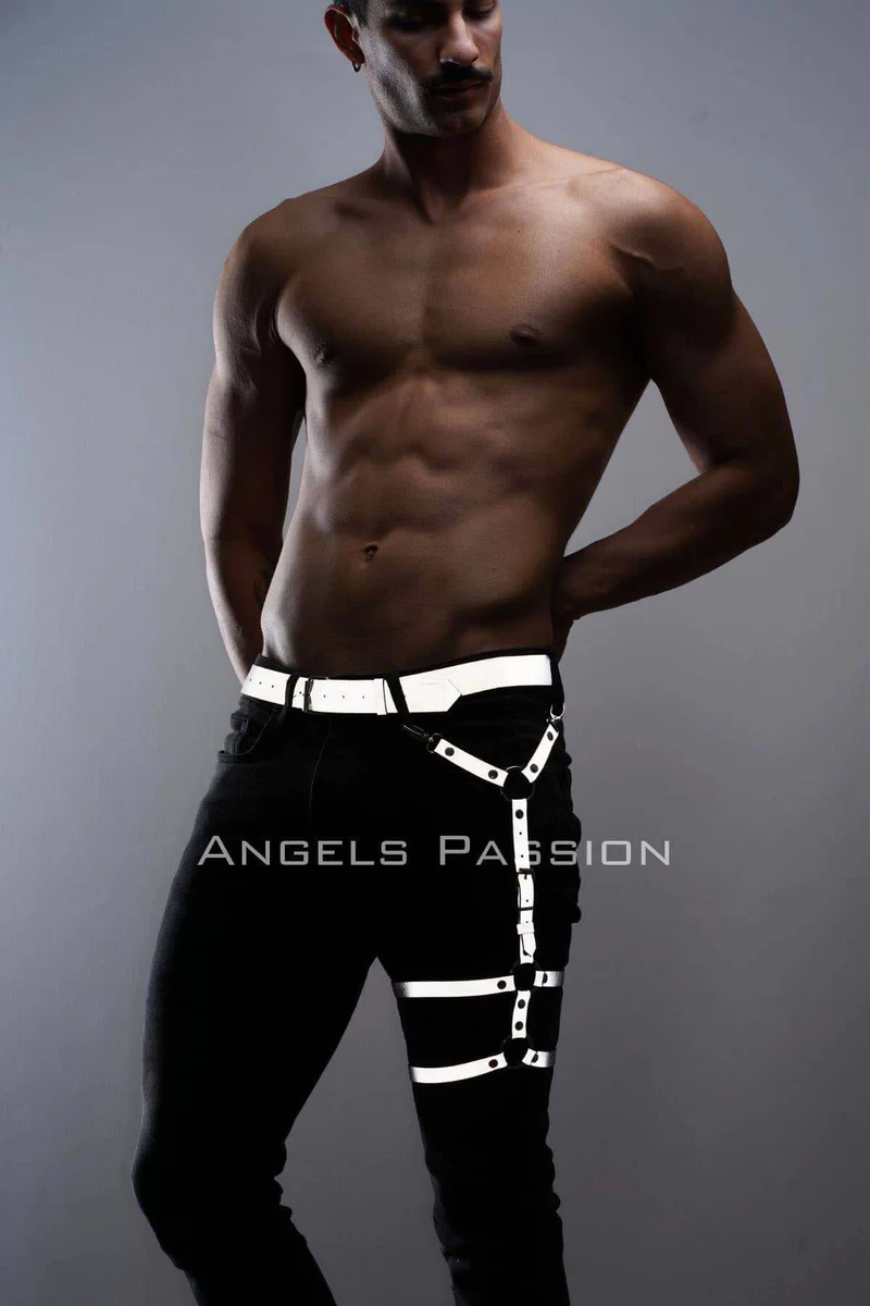 Side view of adjustable leg harness with belt attachment