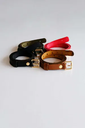 Square Buckle Detailed Belt Set 4-Piece - Gold Accessory - Black - Red - Khaki - Tan