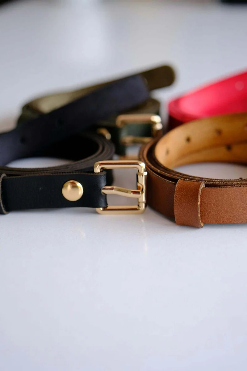 Square Buckle Detailed Belt Set 4-Piece - Gold Accessory - Black - Red - Khaki - Tan