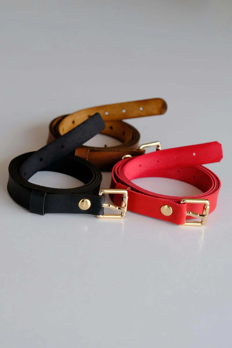 3-Piece Faux Leather Accessory Belt Set Buckles Black Red Tan