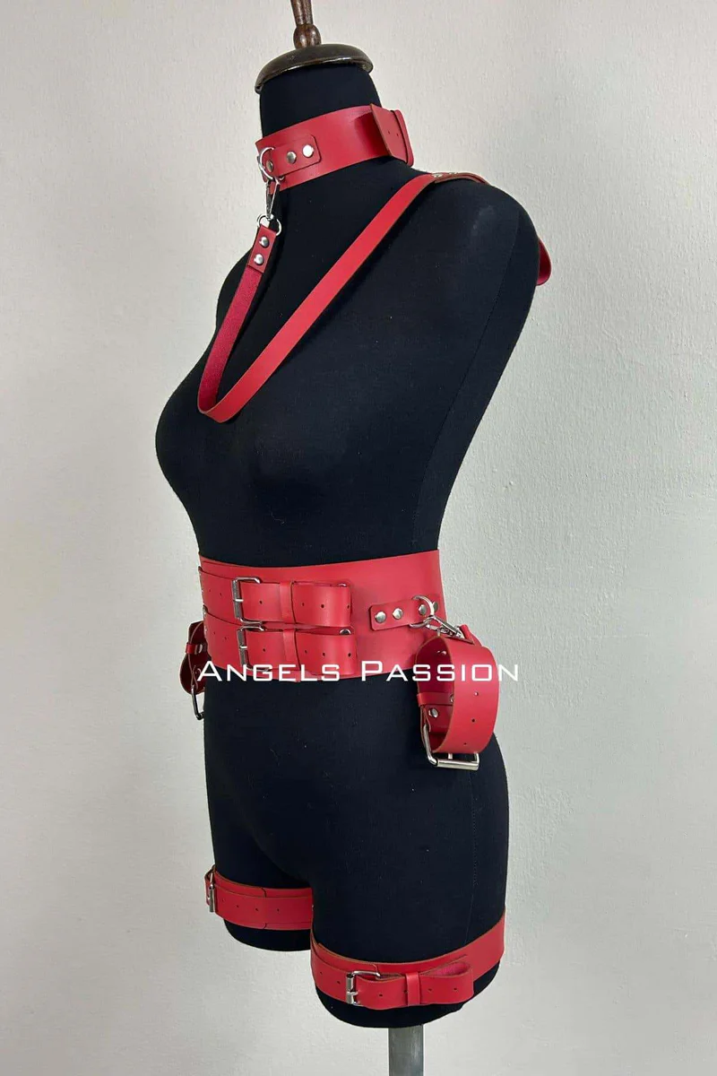Red faux leather festival set with thick