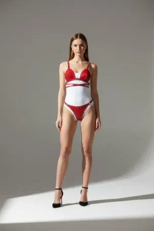 Red Harness Set with Leather Staple Detail - APFT849