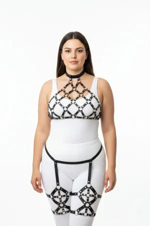 Plus Size Black Women's Leather Full Body Harness Set with Ring Detail and Garter - APFT460