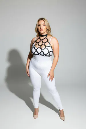 Large Size Black Women's Harness Set Fancy Leather Chest Accessory with Ring Detail - APFT443