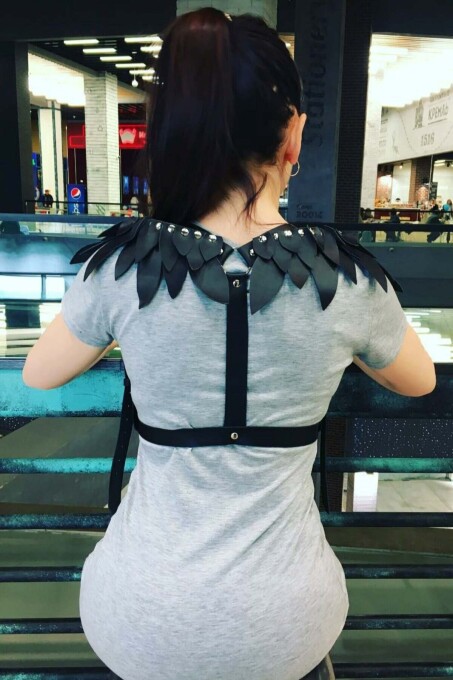 Winged Leather Harness with Shoulder Pieces - 1